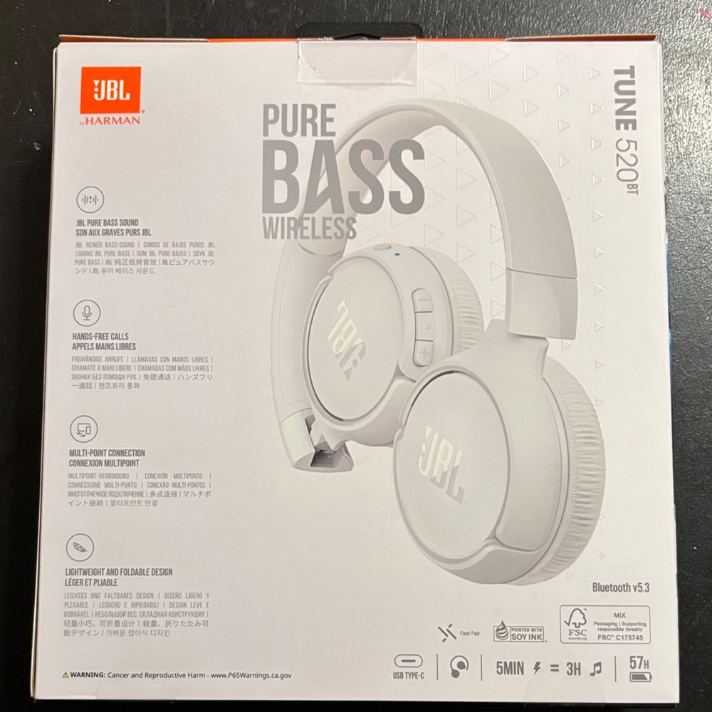 JBL Tune 520BT Bluetooth Headphones - White - Picture 2 of 3